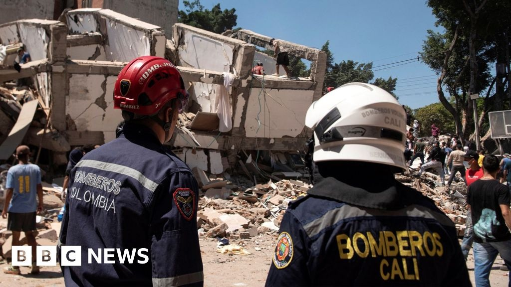 Colombia quake kills 132 as emergency declared and buildings collapse
